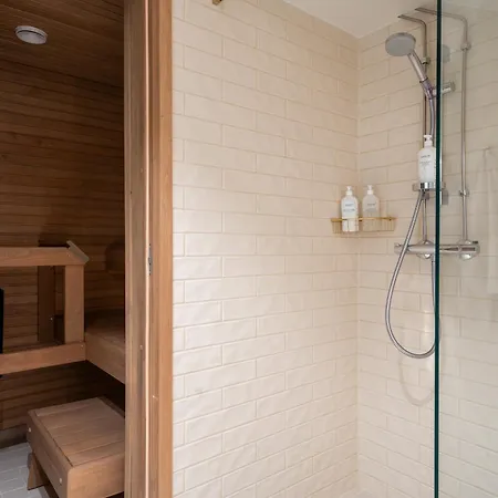 Toeoeloe Penthouse Helsínquia