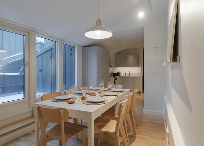 Toeoeloe Penthouse *